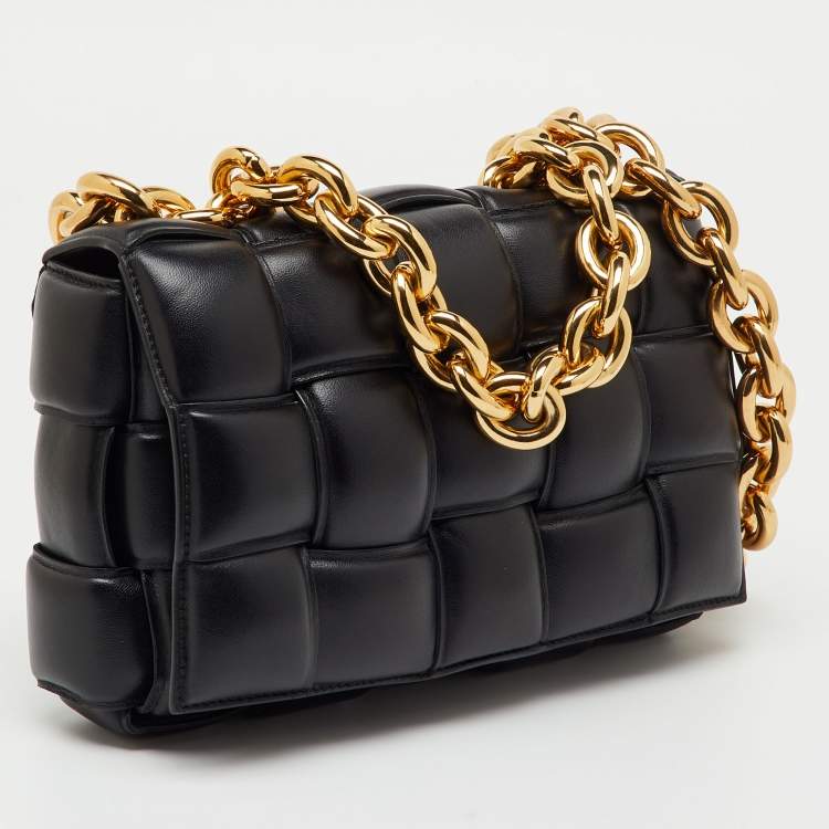 مملوكة مسبقًا حقيبة بوتيغا فينيتا سوداء جلد مبطن سلسلة كاسيت بمقبض علوي