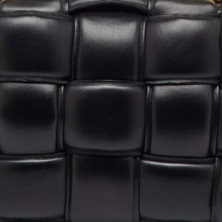 مملوكة مسبقًا حقيبة بوتيغا فينيتا سوداء جلد مبطن سلسلة كاسيت بمقبض علوي