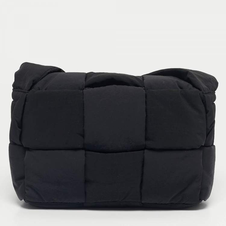 Pre Owned Bottega Veneta Black Intreccio Nylon Medium Cassette Shoulder Bag
