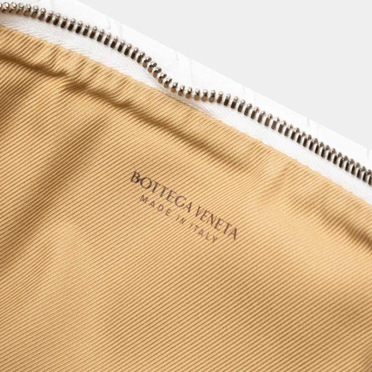 Pre Owned Bottega Veneta White Nappa Intrecciato Wristlet Clutch