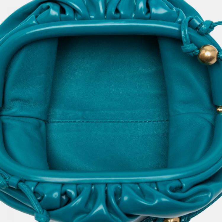 Pre Owned Bottega Veneta Blue Patent Beaded Strap The Mini Pouch Crossbody