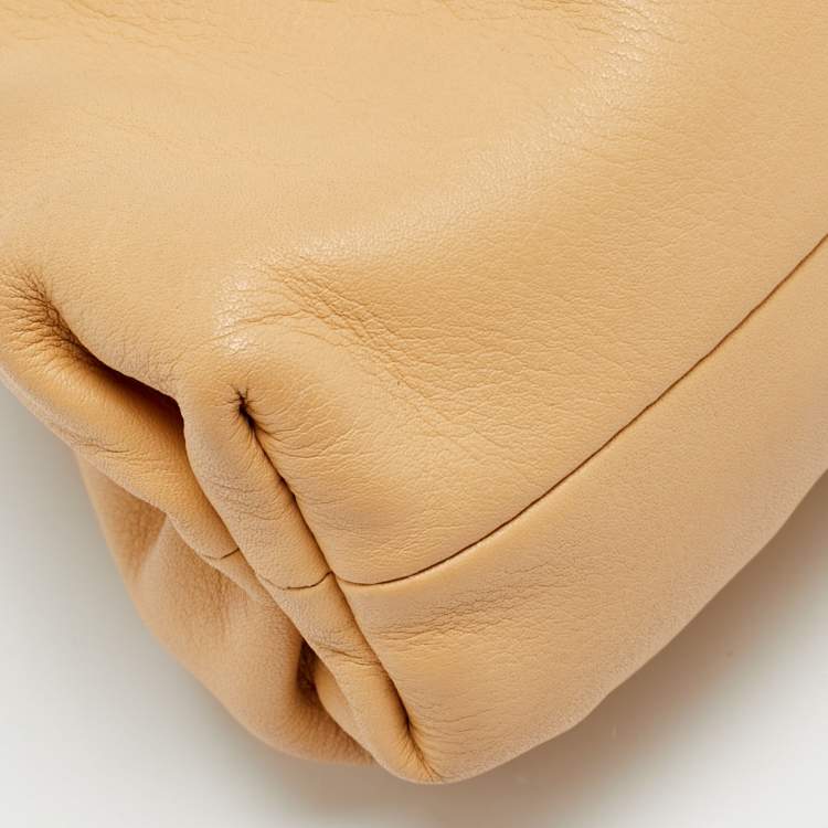 Pre Owned Bottega Veneta Beige Leather The Mini Pouch Bag