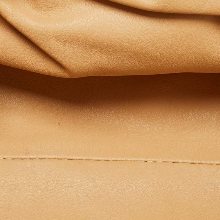 Pre Owned Bottega Veneta Beige Leather The Mini Pouch Bag
