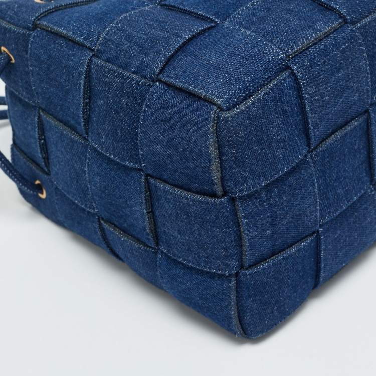 Pre Owned Bottega Veneta Cassette Small Blue Denim Bucket Bag