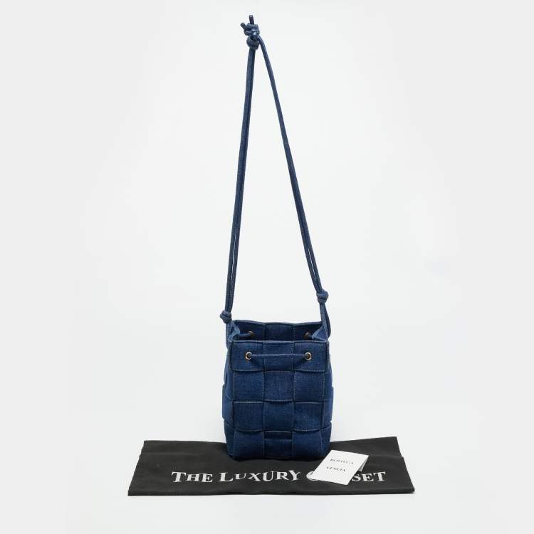 Pre Owned Bottega Veneta Cassette Small Blue Denim Bucket Bag