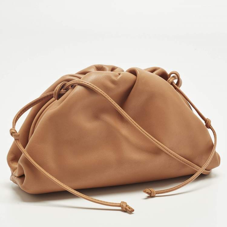 Pre Owned Bottega Veneta The Pouch Mini Brown Leather Clutch Bag