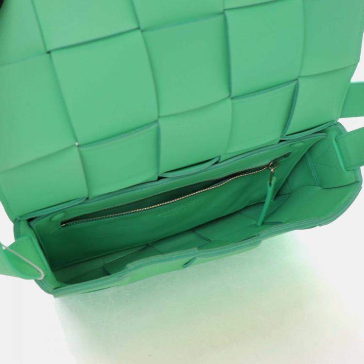 Pre Owned Bottega Veneta Lambskin Cassette Crossbody