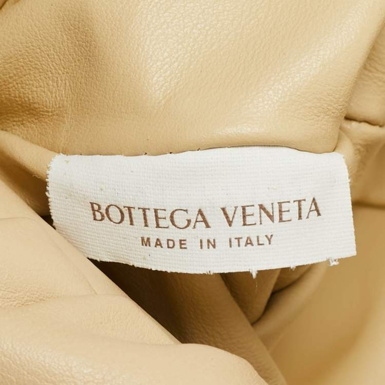 Pre Owned Bottega Veneta The Chain Pouch Beige Leather Bag