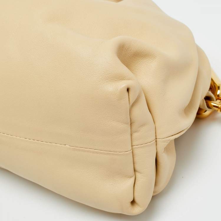 Pre Owned Bottega Veneta The Chain Pouch Beige Leather Bag