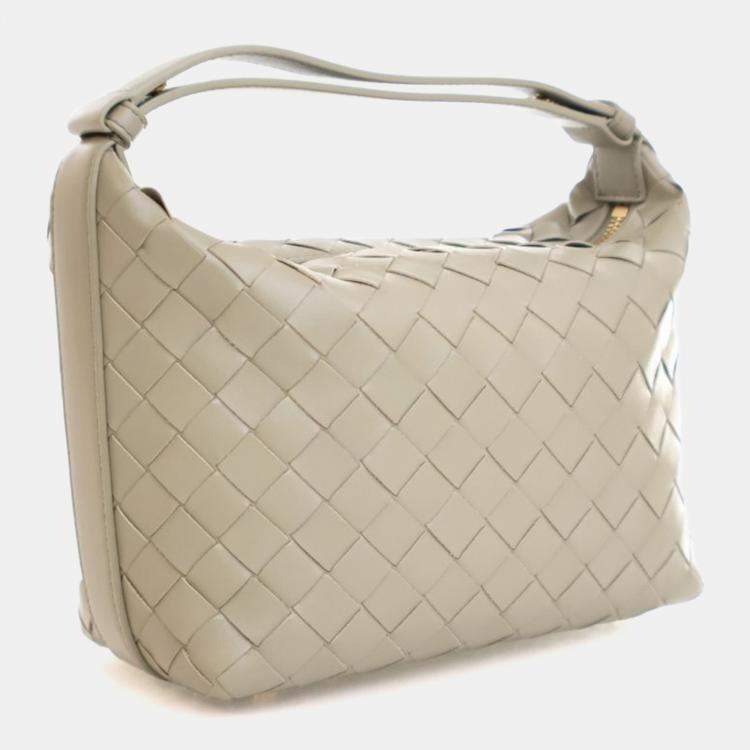 مملوكة مسبقًا Bottega Veneta Small Intrecciato Calfskin Wallace