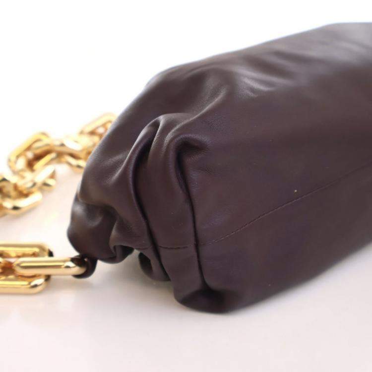 Pre Owned Bottega Venata Large Calfskin The Chain Pouch