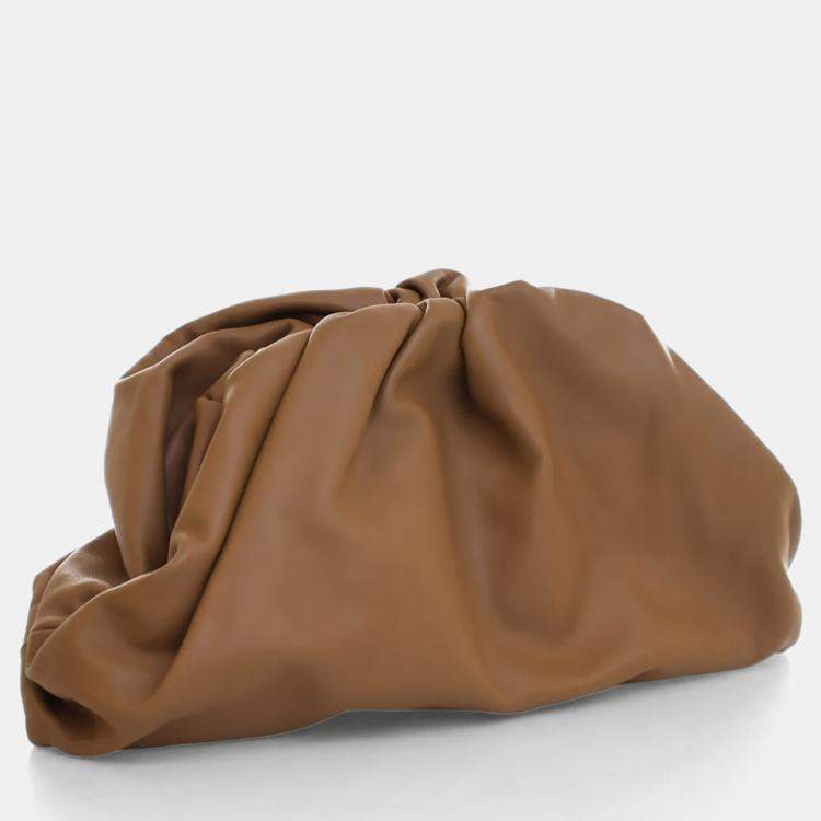 Pre Owned Bottega Veneta Lambskin The Pouch