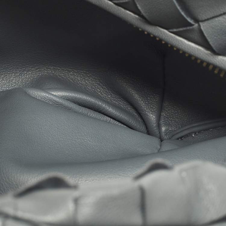 Pre Owned Bottega Veneta Jodie Mini Grey Intrecciato Leather Hobo