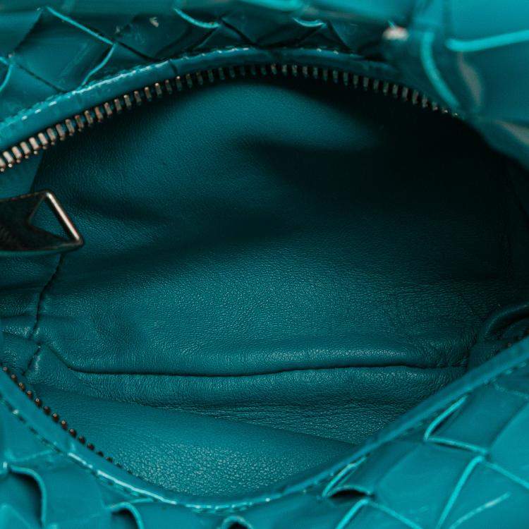 Pre Owned Bottega Veneta Blue Mini Patent Intrecciato Jodie
