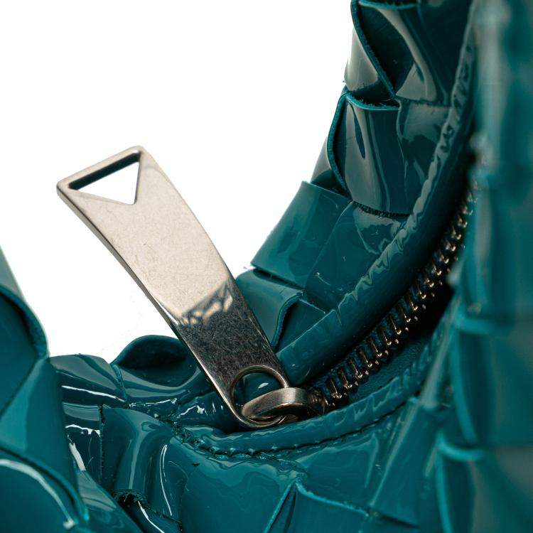 Pre Owned Bottega Veneta Blue Mini Patent Intrecciato Jodie