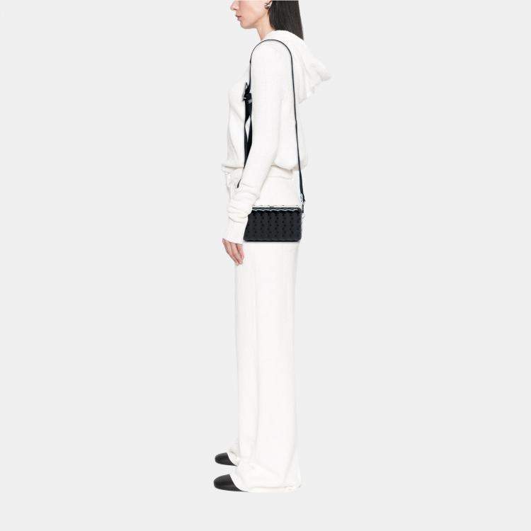 Pre Owned Bottega Veneta Black Spazzolato Intrecciato Box Messenger Bag