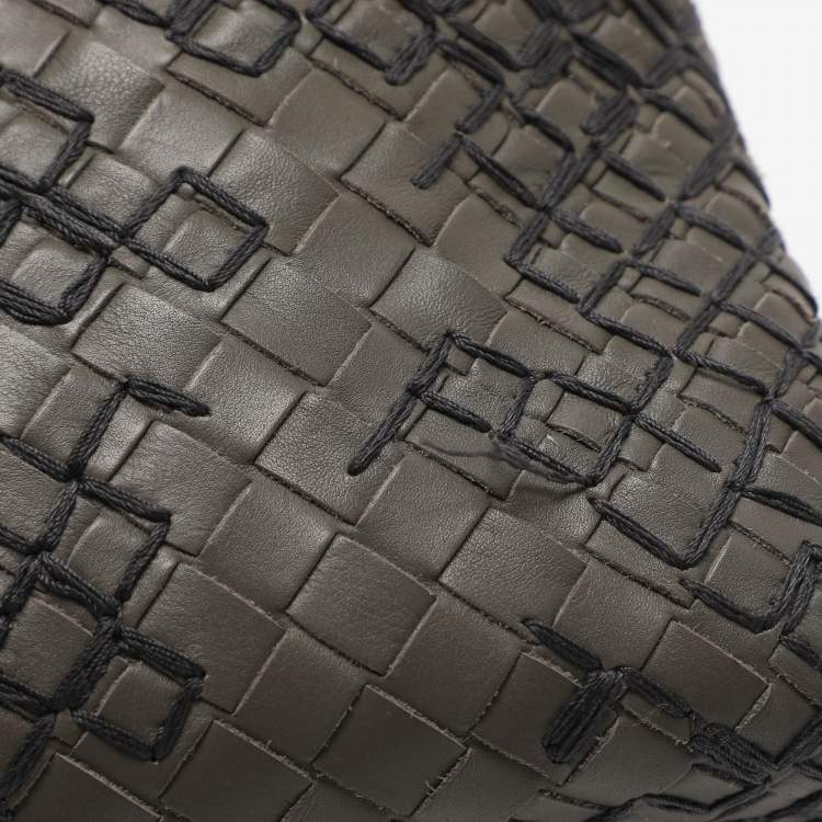 Pre Owned Bottega Veneta Roma Medium Grey Intrecciato Leather Tote