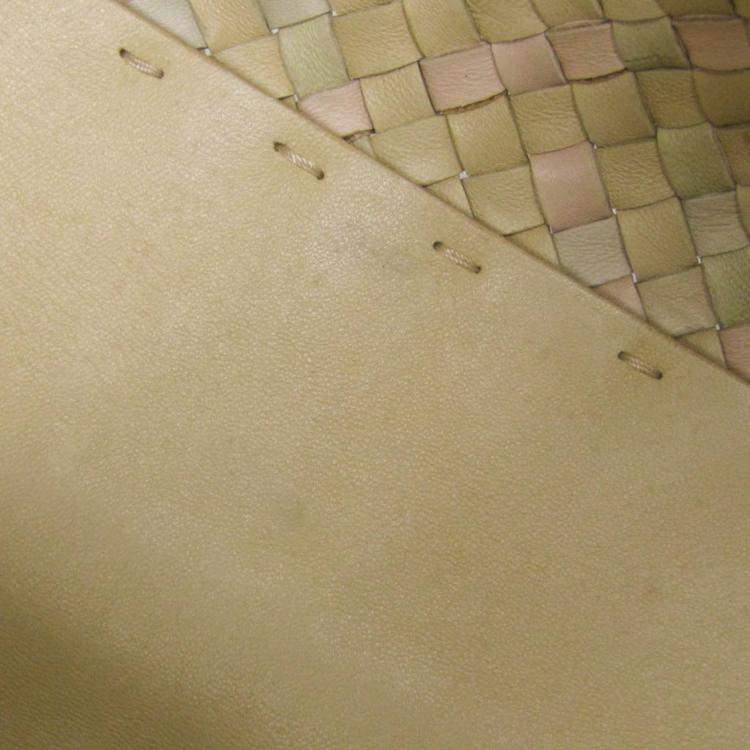 مملوكة مسبقًا Bottega Veneta Intrecciato Cabas PM Leather Tote Bag Cream