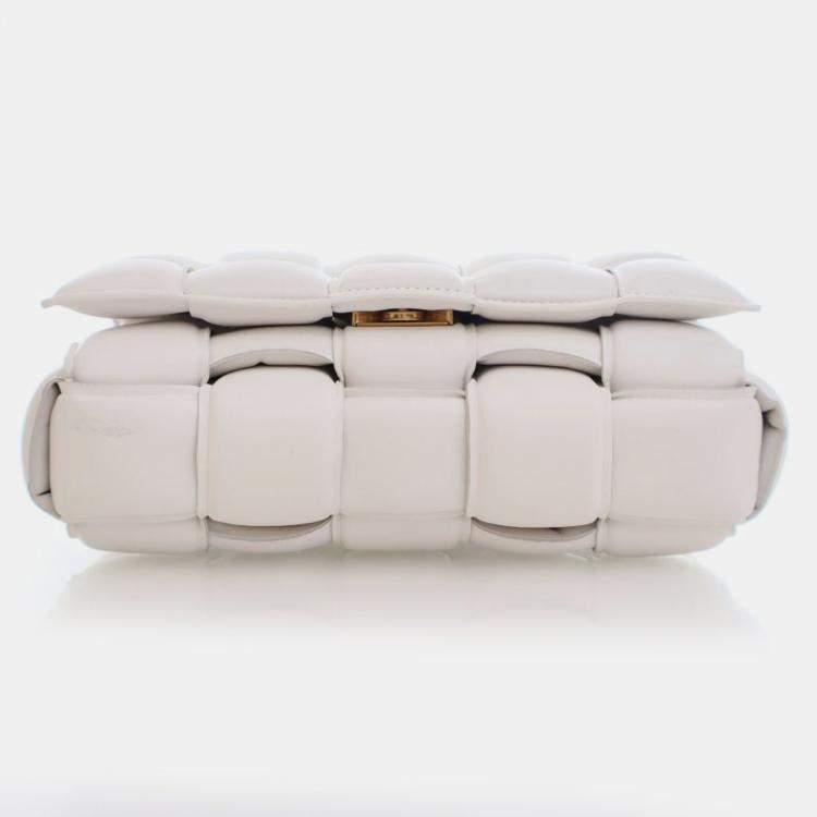 Pre Owned Bottega Veneta White Lambskin Padded Cassette