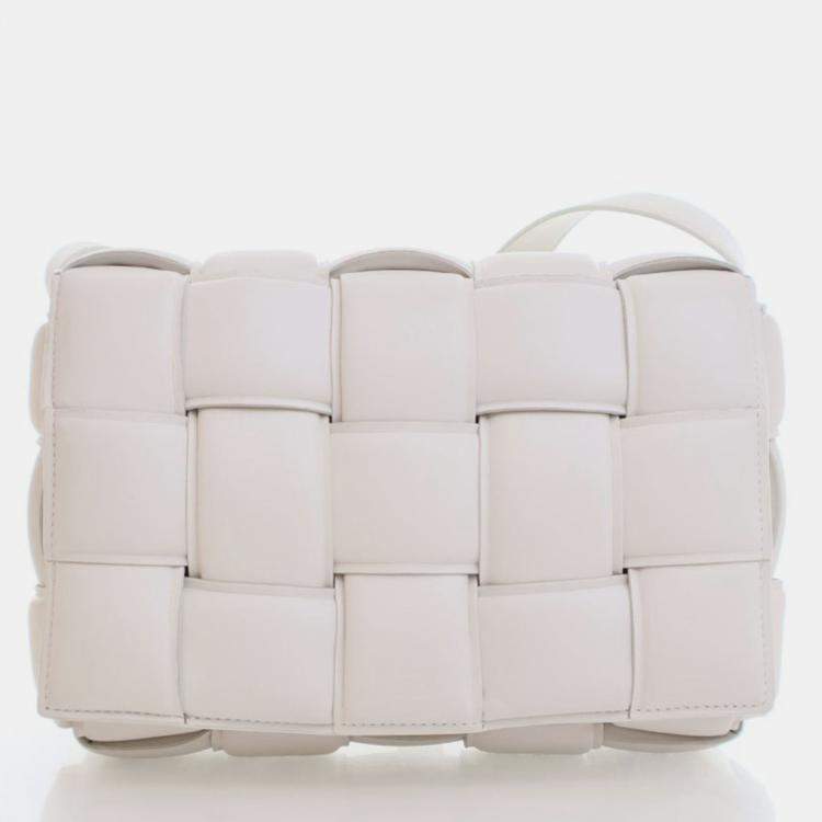 Pre Owned Bottega Veneta White Lambskin Padded Cassette