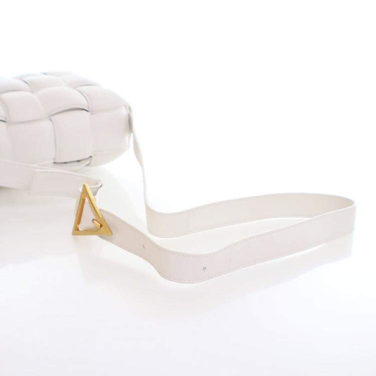 Pre Owned Bottega Veneta White Lambskin Padded Cassette