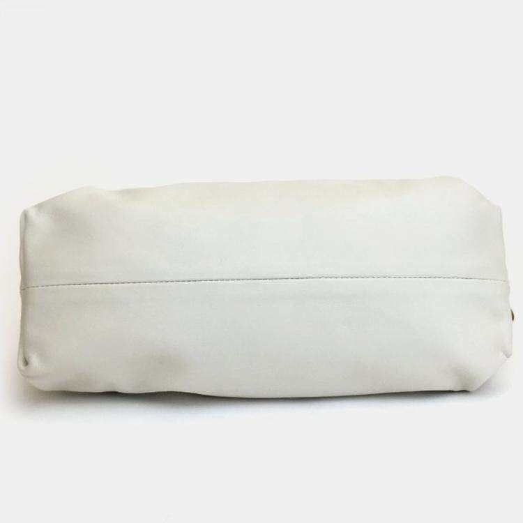 Pre Owned Bottega Veneta Beige Calf Chain Pouch