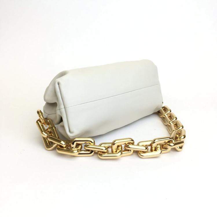 Pre Owned Bottega Veneta Beige Calf Chain Pouch