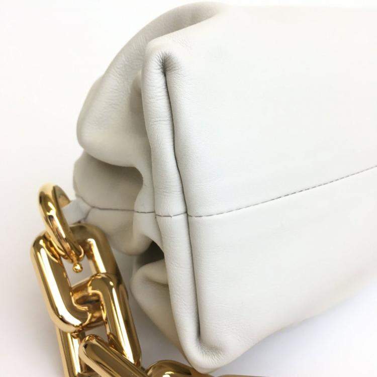 Pre Owned Bottega Veneta Beige Calf Chain Pouch