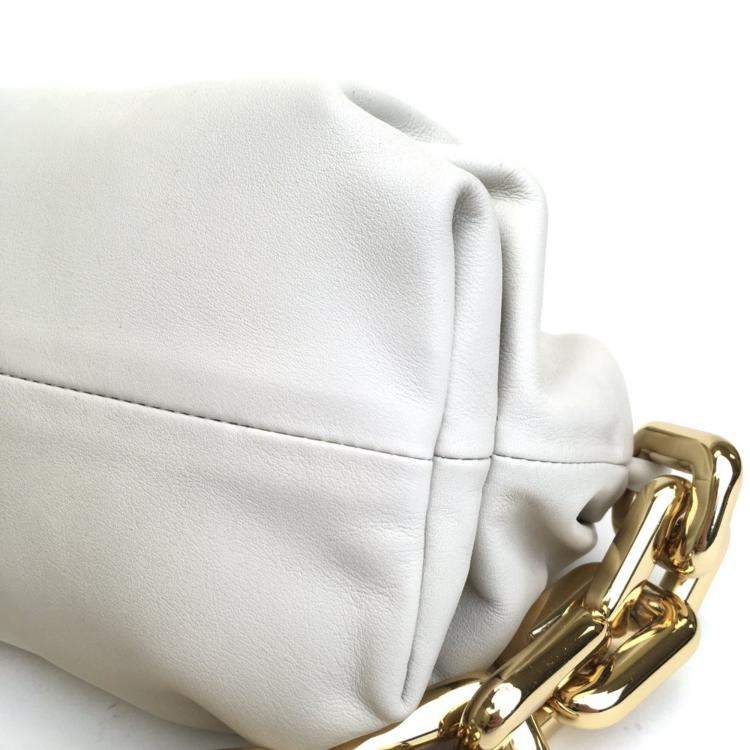 Pre Owned Bottega Veneta Beige Calf Chain Pouch