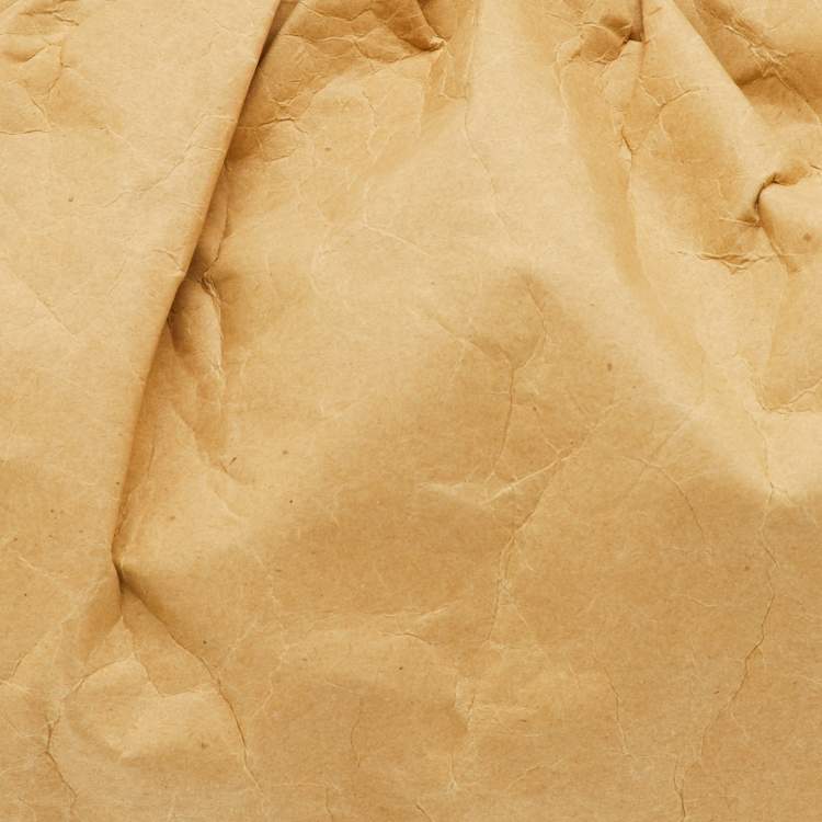 Pre Owned Bottega Veneta The Pouch Beige Kraft Paper Carta Clutch