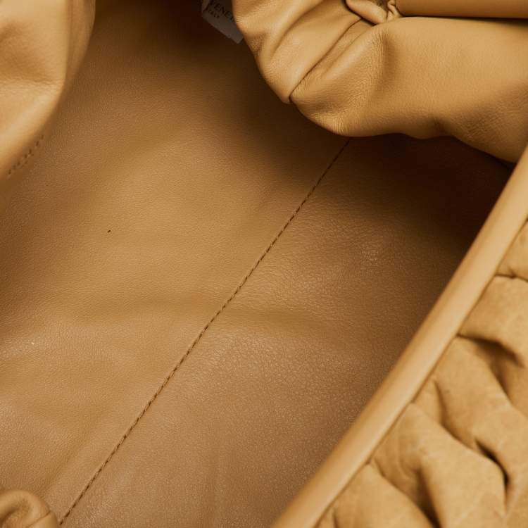 Pre Owned Bottega Veneta The Pouch Beige Kraft Paper Carta Clutch