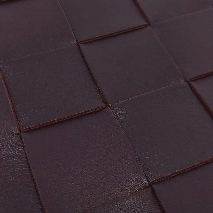 Pre Owned Bottega Veneta Burgundy Leather mesh clutch