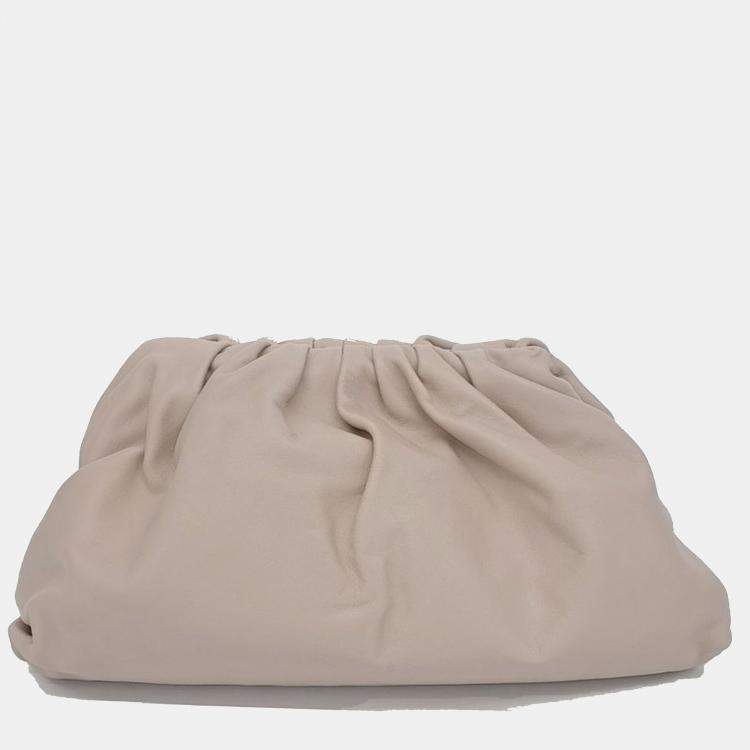 Pre Owned Bottega Veneta Beige Leather Butter Calf Pouch