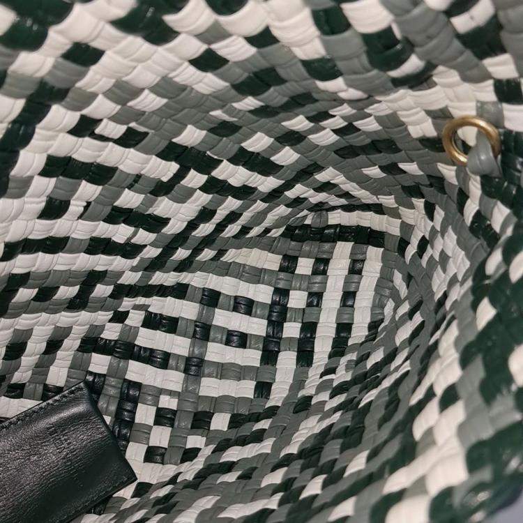 Pre Owned Bottega Veneta Green/Multicolor Leather Tosca