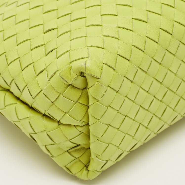 Pre Owned Bottega Veneta BV Fold Intrecciato Green Leather Shoulder Bag