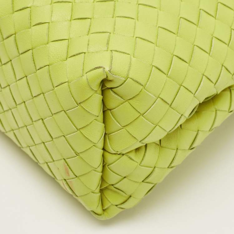 Pre Owned Bottega Veneta BV Fold Intrecciato Green Leather Shoulder Bag