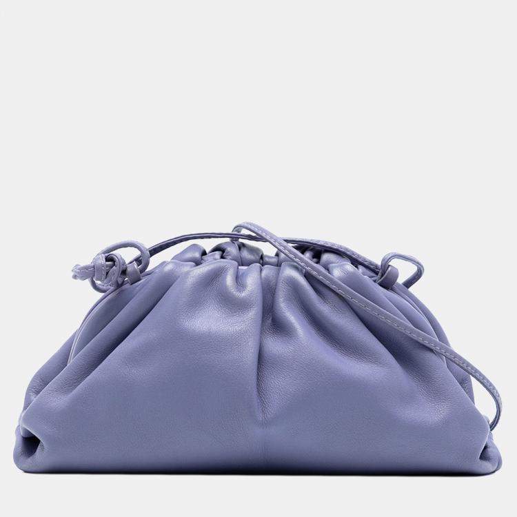 مملوكة مسبقًا Bottega Veneta Purple Lambskin The Mini Pouch Crossbody