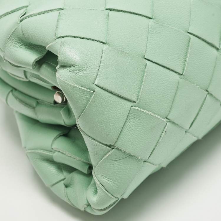 Pre Owned حقيبة صغيرة بوتيغا فينيتا ذا باوتش جلد إنتريتشياتو أخضر فاتح