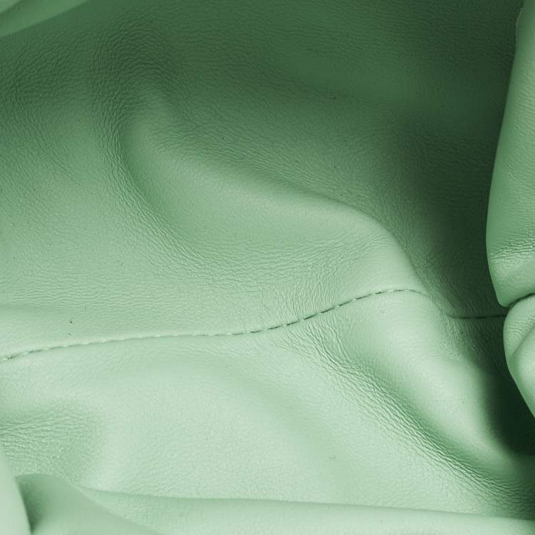 Pre Owned حقيبة صغيرة بوتيغا فينيتا ذا باوتش جلد إنتريتشياتو أخضر فاتح