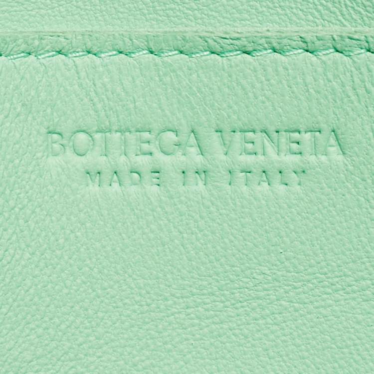 Pre Owned Bottega Veneta Cassette Small Light Green Leather Shoulder Bag