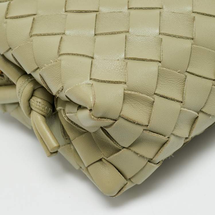 Pre Owned Bottega Veneta Loop Mini Light Green Intrecciato Leather Camera Bag