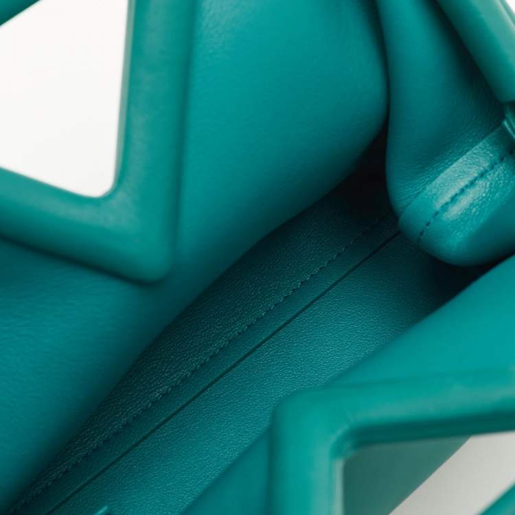 Pre Owned Bottega Veneta Teal Green Leather Small Point Triangle Bag