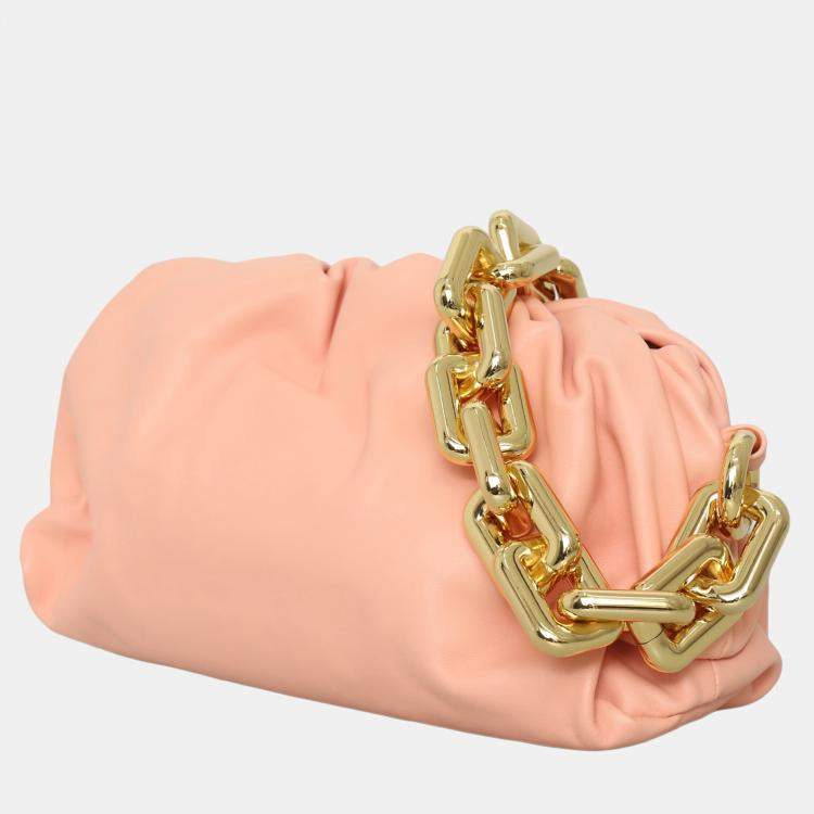 مملوكة مسبقًا Bottega Veneta Pink Calf Pouch With Chain