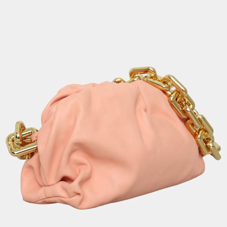 مملوكة مسبقًا Bottega Veneta Pink Calf Pouch With Chain