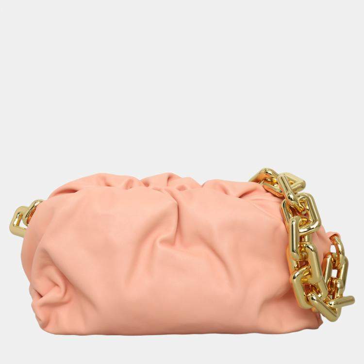 مملوكة مسبقًا Bottega Veneta Pink Calf Pouch With Chain