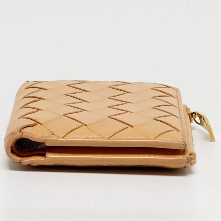 Pre Owned Bottega Veneta Beige Intrecciato Leather Compact Wallet