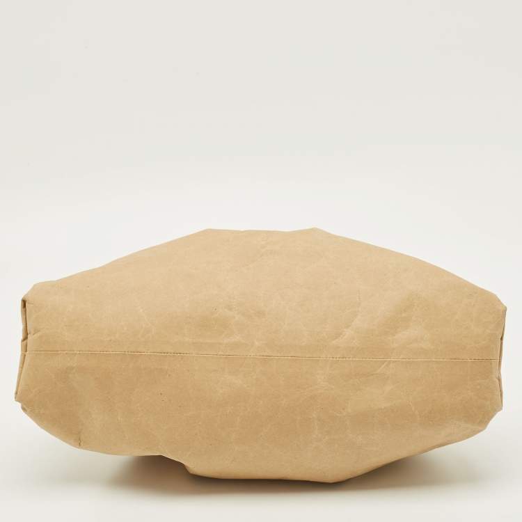 مملوكة مسبقًا Bottega Veneta The Pouch Beige Kraft Paper Clutch