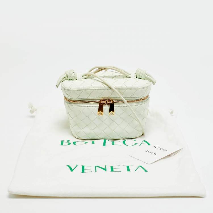 Pre Owned Bottega Veneta Vanity Mini Mint Green Intrecciato Leather Case Bag
