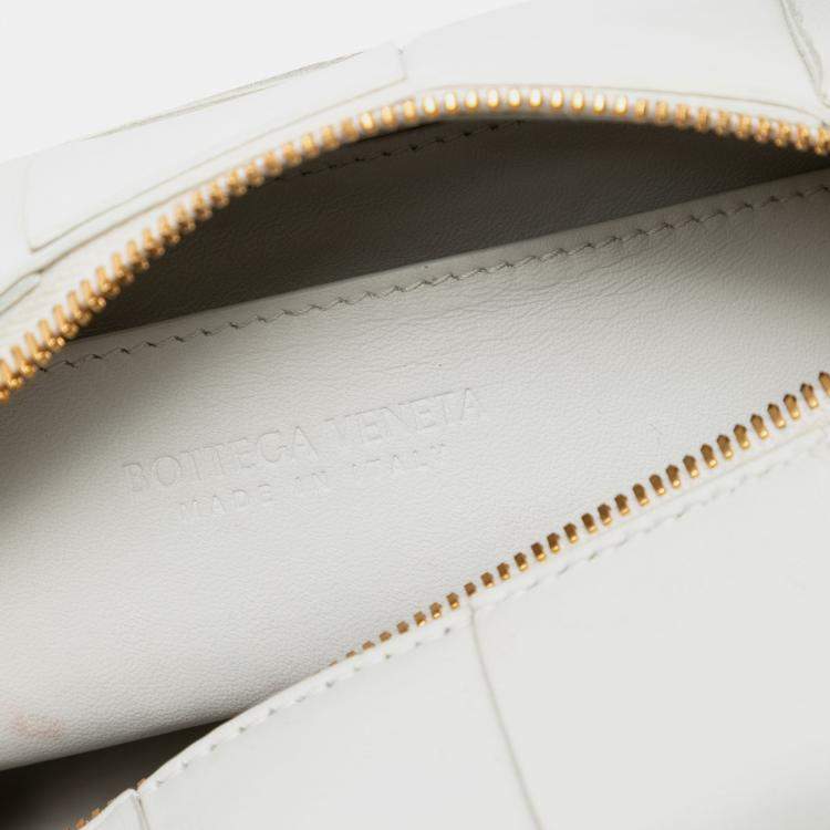مملوكة مسبقًا Bottega Veneta White Small Lambskin Intrecciato Brick Cassette