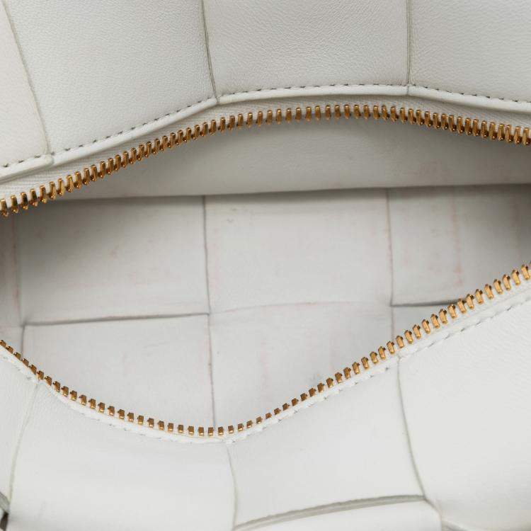 مملوكة مسبقًا Bottega Veneta White Small Lambskin Intrecciato Brick Cassette